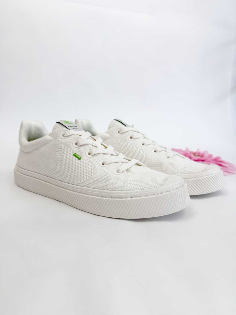 Cariuma IBI Slip On Knit Sneakers Off White Ivory Lace Up
